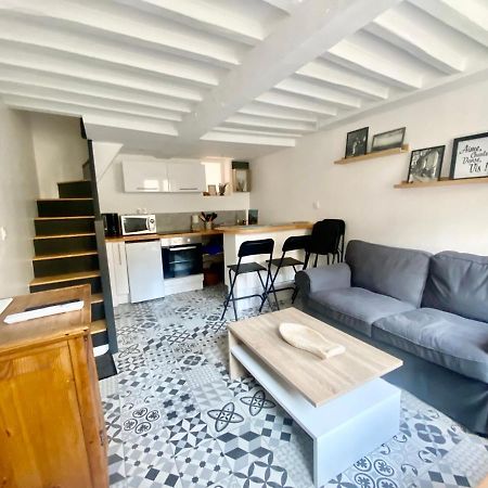 Charmante Maison Au Coeur De Villerville Zewnętrze zdjęcie